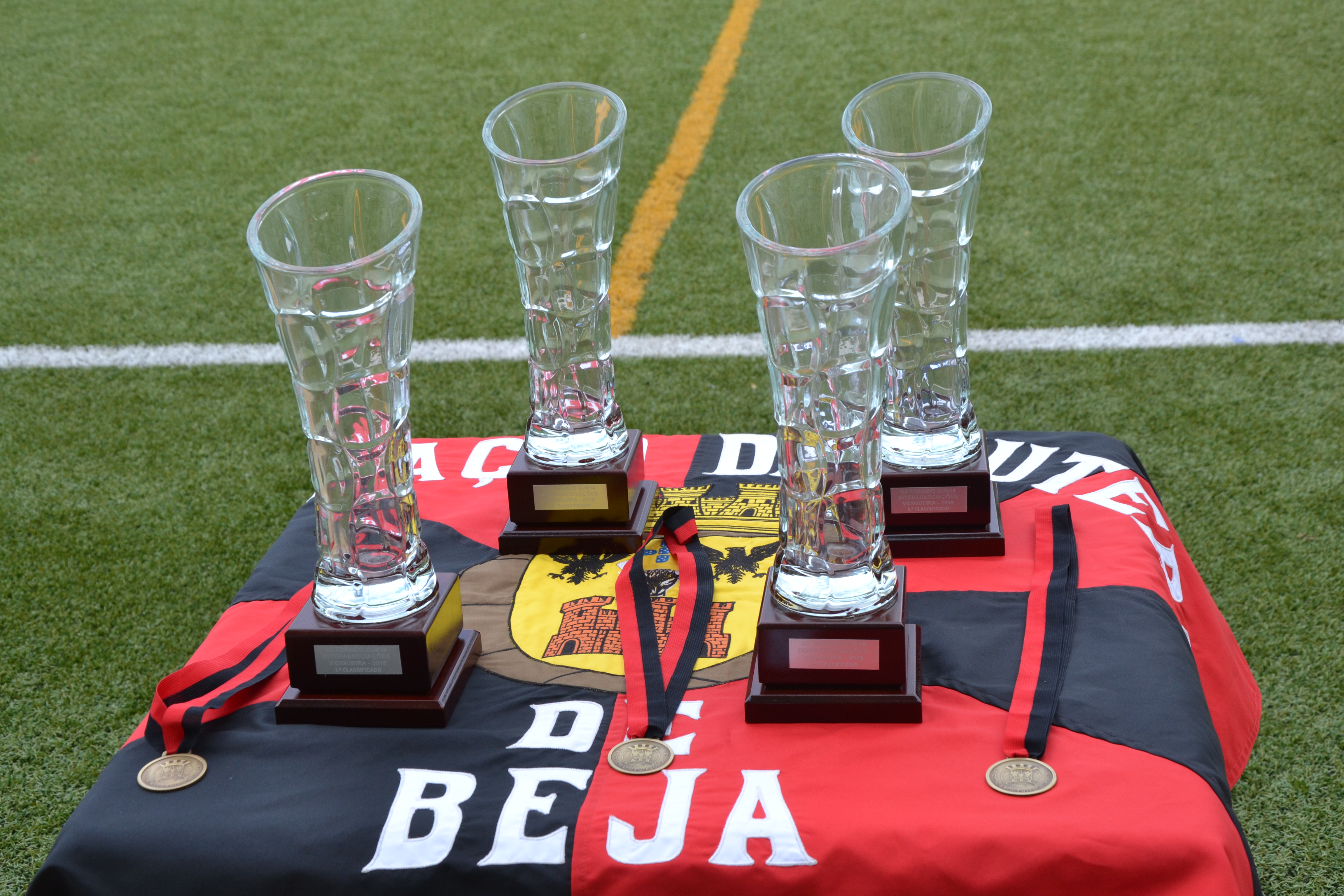 Seleção Distrital Masculina de Futebol Sub-14 fecha Torneio Vila dos  Gamas na terceira posição