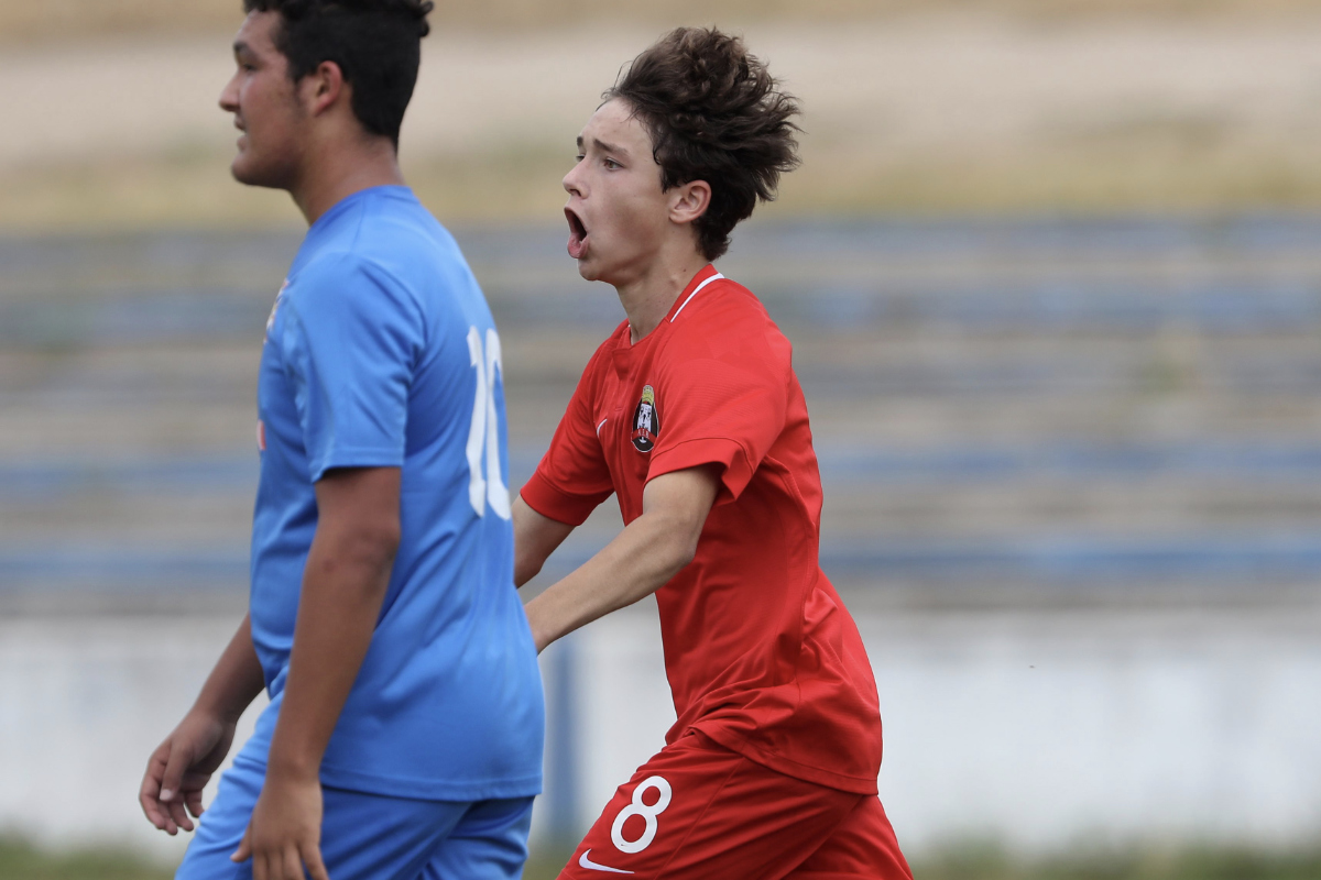 Seleção Distrital Masculina de Futebol Sub-14 fecha Torneio Vila dos  Gamas na terceira posição