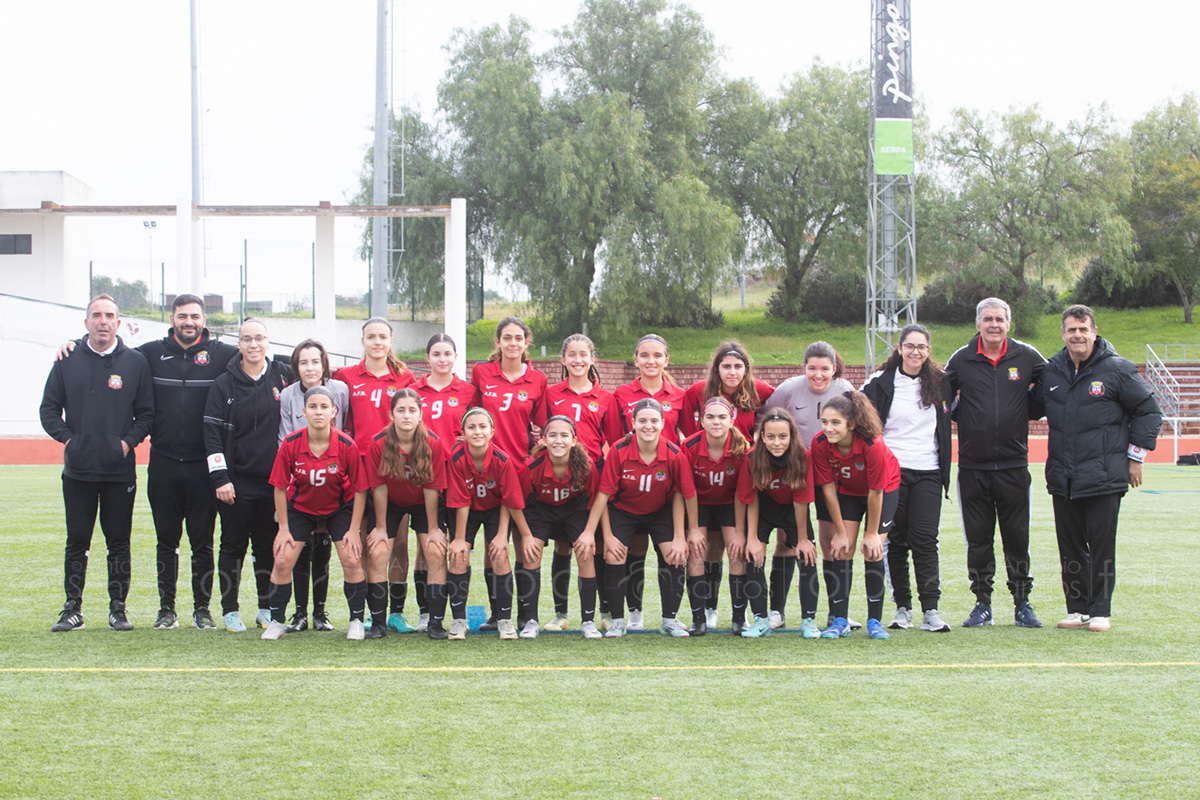 Seleção Distrital Feminina de Futebol Sub-14 irá disputar a Liga de Bronze